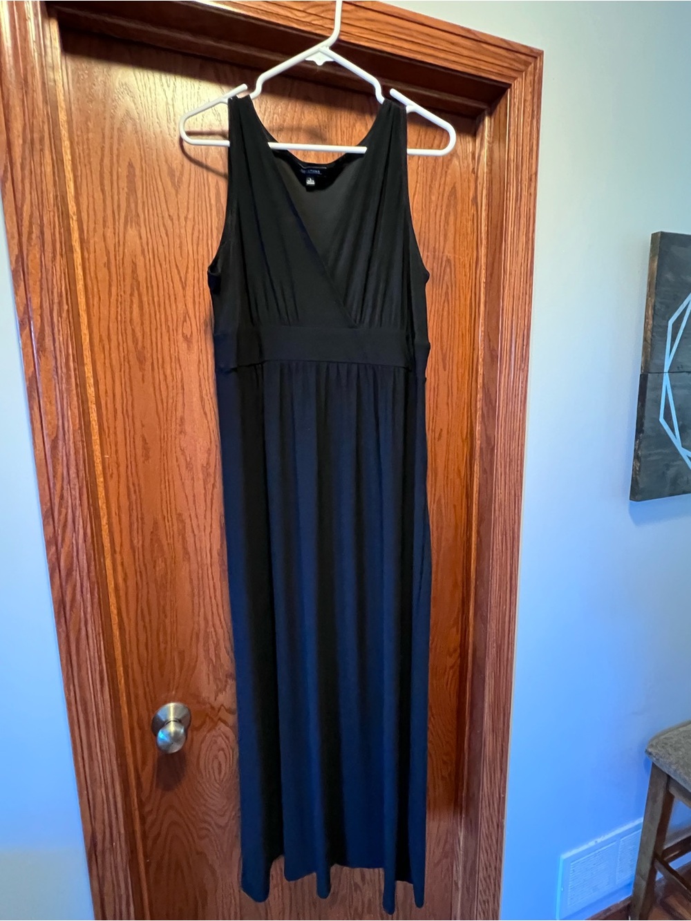 Notations Black Sleeveless Maxi Dress with V-Neck
